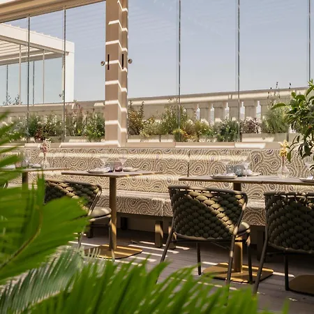 Hotel Vincci Mae
