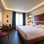 Vincci Mae Hotel