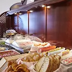 فينتشي ماي 4*