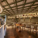 Vincci Mae Hotel 4*