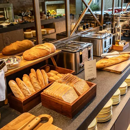 Vincci Mae 4* Barcelona