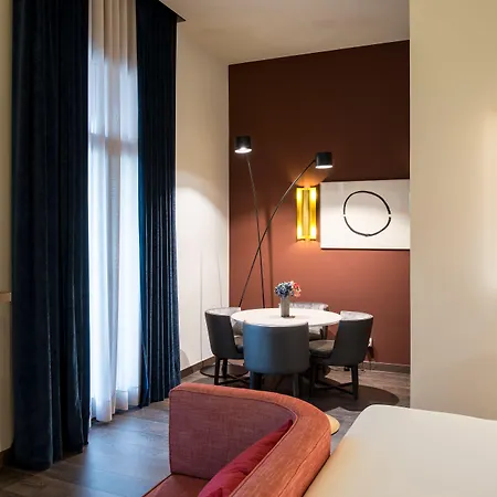 Vincci Mae Hotel 4*