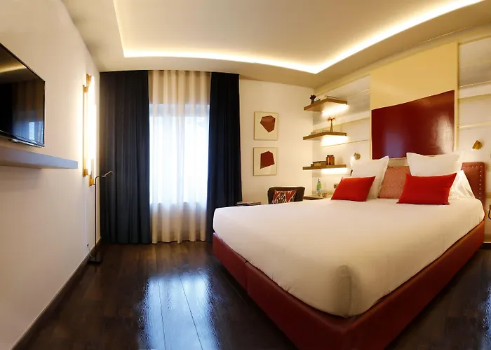 Vincci Mae Hotel 4*