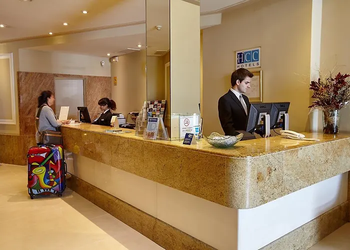 Vincci Mae Hotel 4*
