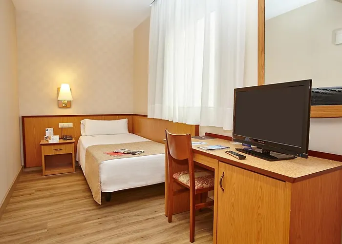 Vincci Mae Hotel