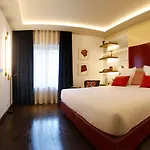 Vincci Mae Hotel 4*